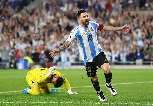 斯卡洛尼：梅西或迎來最后一場世預賽，希望球迷盡情享受這一時刻