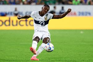 凱塞多世預(yù)賽末輪染紅！將缺席明年世界杯首場比賽