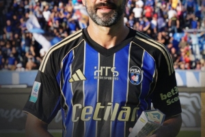 老而彌堅(jiān)，意甲官方：40歲阿爾比奧爾當(dāng)選比薩0-0維羅納全場最佳