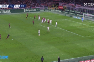 米蘭7分鐘領(lǐng)先！萊奧內(nèi)切遠(yuǎn)射破門，激情滑跪慶祝