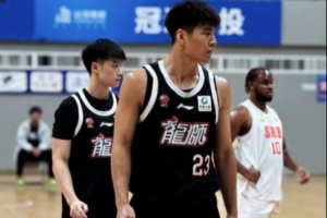 默契依舊！陳國豪&邵煒昀 廣工雙子星職業(yè)賽場配合首秀?