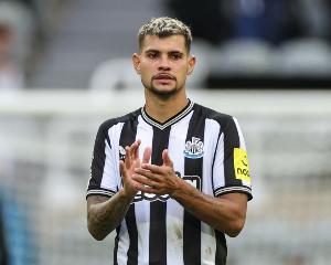 吉馬良斯：紐卡在比賽末段再次丟球，這種情況是不可接受的