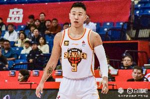 最后連失絕平三分！賀希寧19中9空砍21+8+8 三分6中0