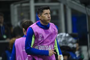 波蘭媒體：萊萬收到沙特和MLS的報價，米蘭的計劃吸引了他的興趣