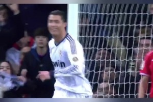 皇馬當(dāng)年標(biāo)志性的反擊快如閃電！這次進(jìn)球只需兩腳傳遞！