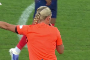 【集錦】女足歐洲杯-沃爾什破門難救主 英格蘭女足1-2不敵法國