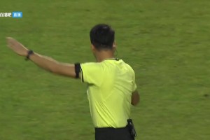 【集錦】中甲-大連鯤城0-0延邊龍鼎 龍鼎3輪不勝+距沖超區(qū)10分