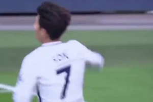 孫興慜：我加速時(shí)，你連我的尾燈都看不清！