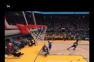 在游戲中過(guò)過(guò)癮！網(wǎng)友在2K用庫(kù)里隔扣文班、姚明、奧胖、老詹??