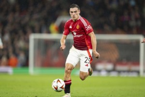 烏加特球員集錦：作風(fēng)強(qiáng)硬但技術(shù)略顯粗糙的烏拉圭中場(chǎng)