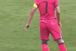 啟動還是慢了??！場邊直拍孫興慜瘋狂跨步嘗試過人！