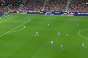 手刃舊主！名場面：蘇亞雷斯冷靜調(diào)整攻破巴薩球門！